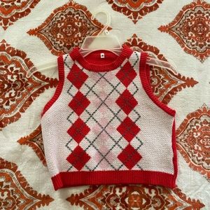 cropped sweater vest